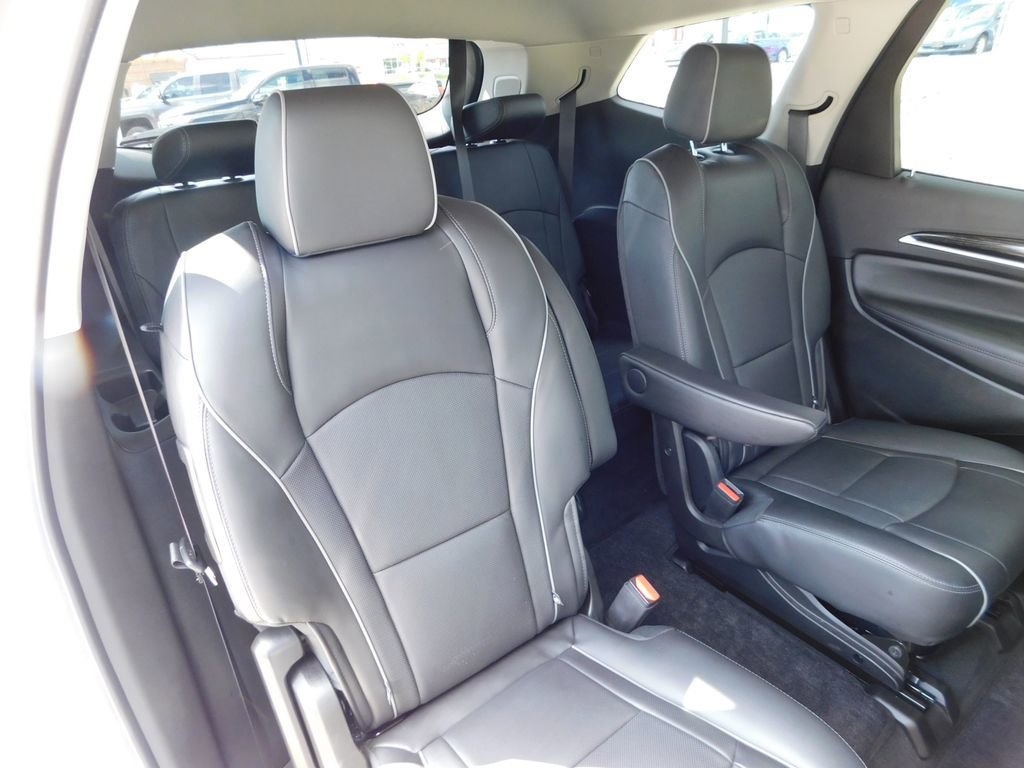 Used 2021 Buick Enclave Avenir w/ LPO, Hit The Road Package image 24