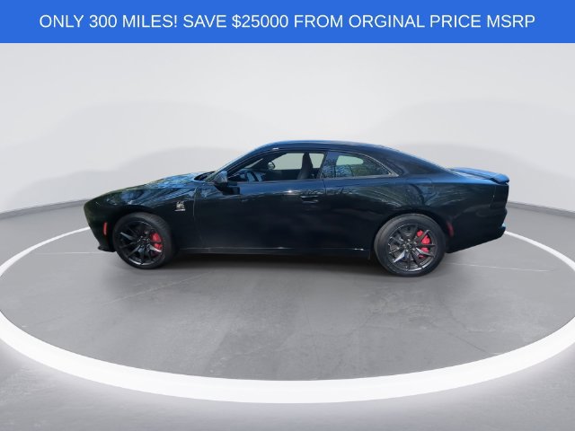 Used 2024 Dodge Charger Daytona Scat Pack w/ Plus Group AWD/4WD image 5