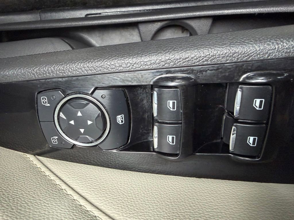 Used 2016 Ford Fusion Titanium image 20