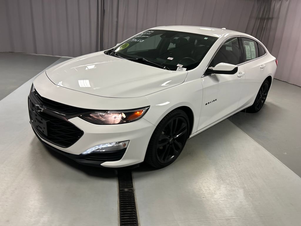 Used 2024 Chevrolet Malibu LT w/ Sport Edition FWD video 3