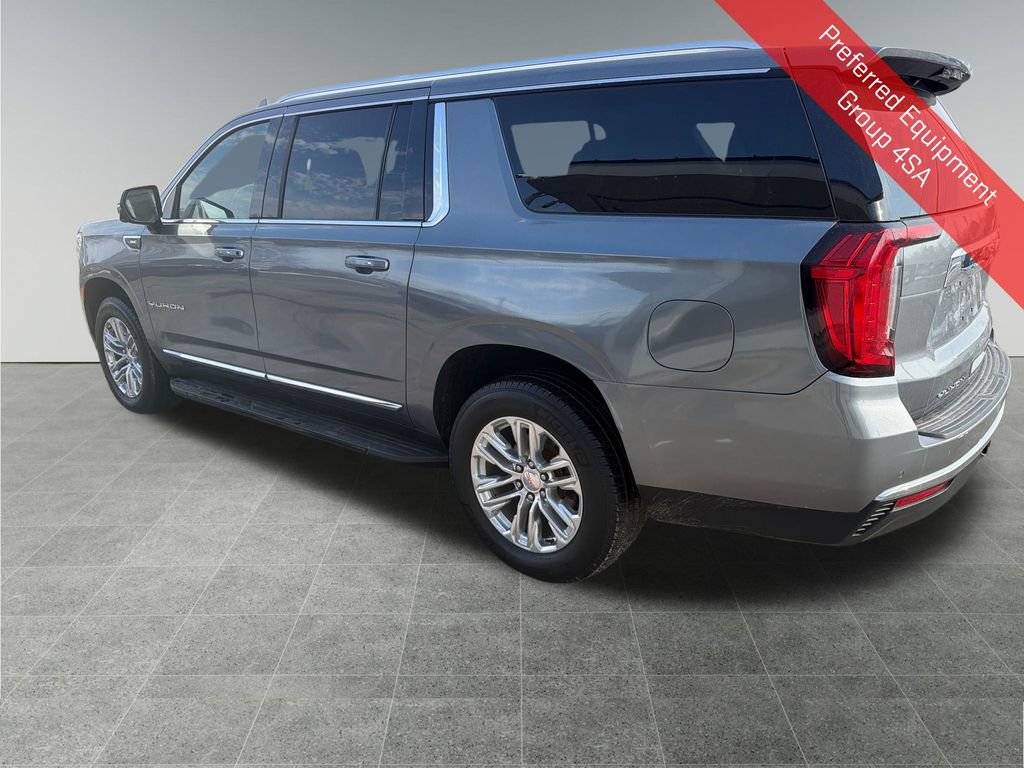 Used 2022 GMC Yukon XL SLT w/ SLT Luxury Package AWD/4WD image 4