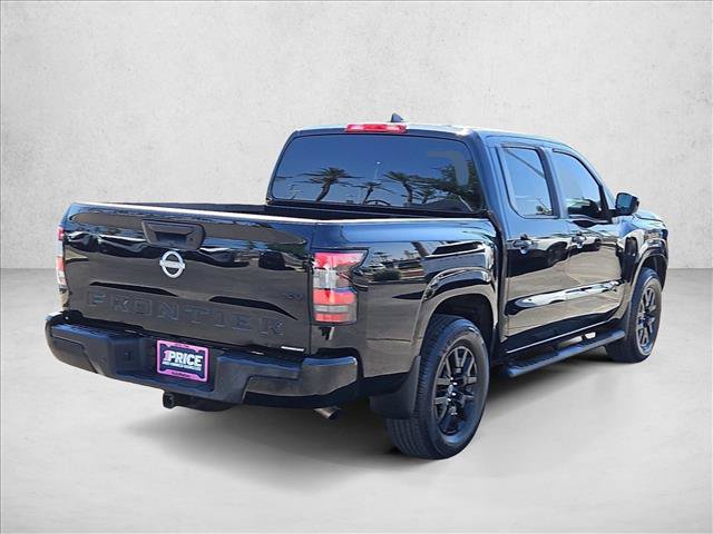 Certified 2023 Nissan Frontier SV w/ Midnight Edition Package RWD image 5