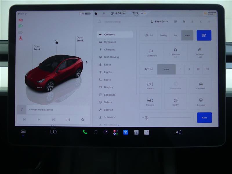 Used 2023 Tesla Model Y Long Range AWD/4WD image 11