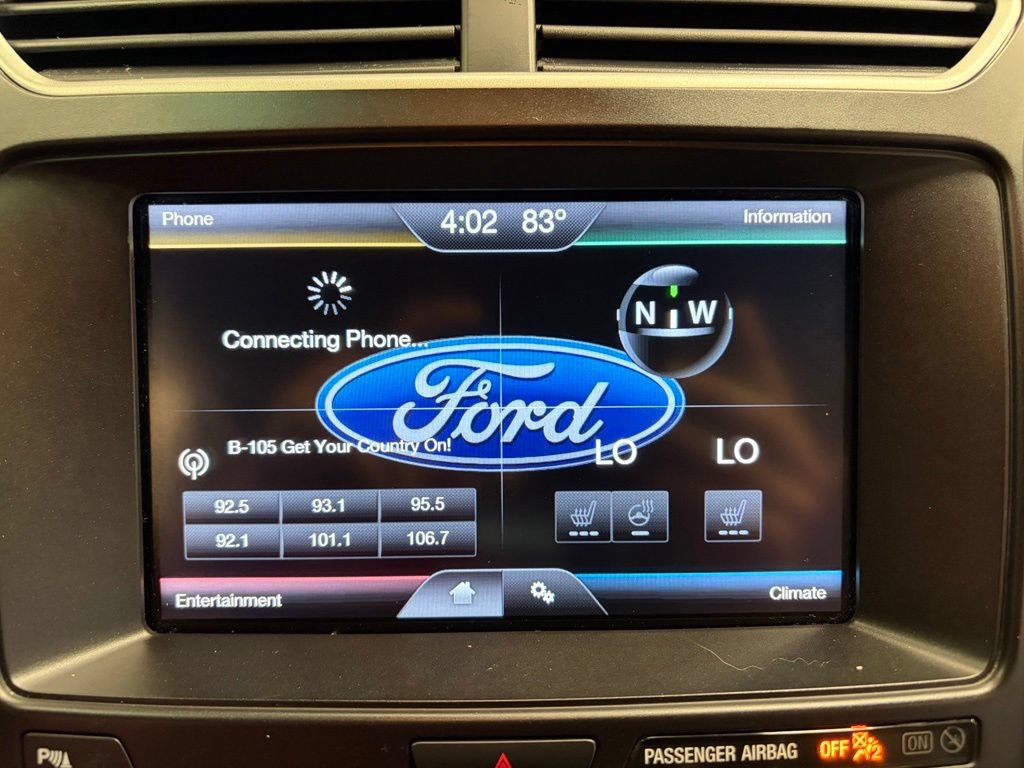 Used 2016 Ford Explorer XLT w/ Equipment Group 202A AWD/4WD image 16