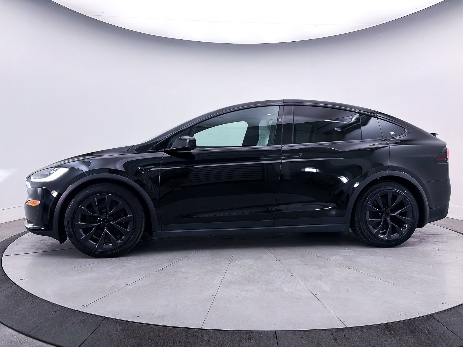 Used 2022 Tesla Model X Plaid AWD/4WD image 37
