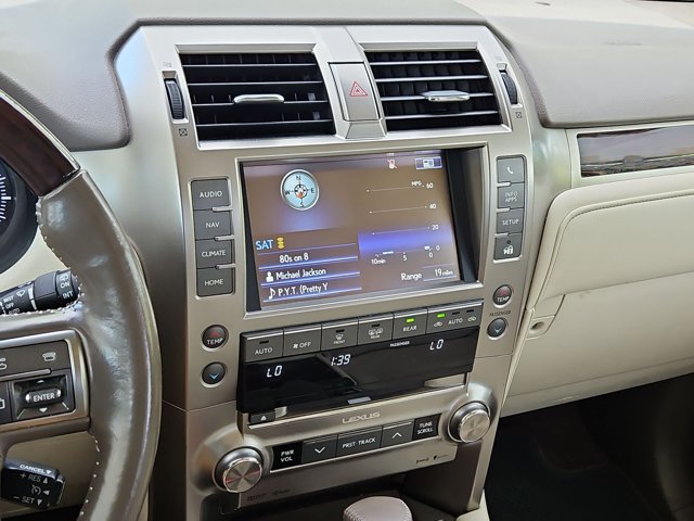 Used 2018 Lexus GX 460 Premium w/ Premium Package AWD/4WD image 15