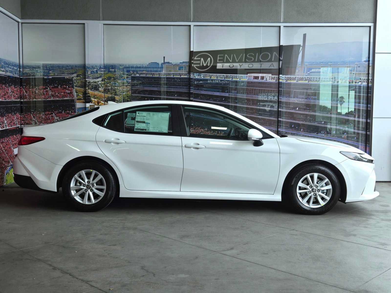 New 2026 Toyota Camry LE w/ Convenience Package FWD image 3