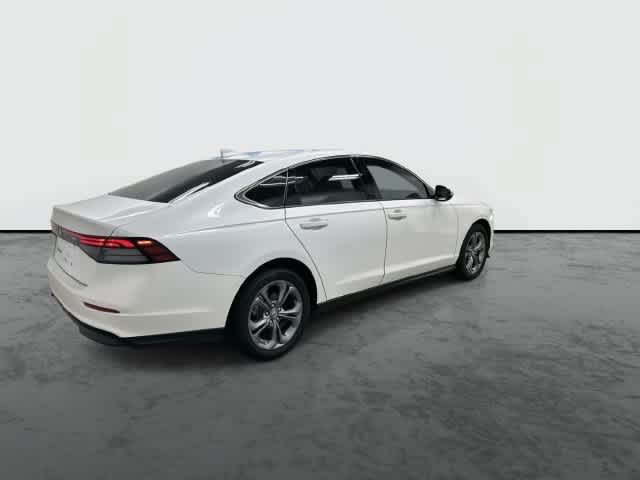 Used 2024 Honda Accord EX image 4