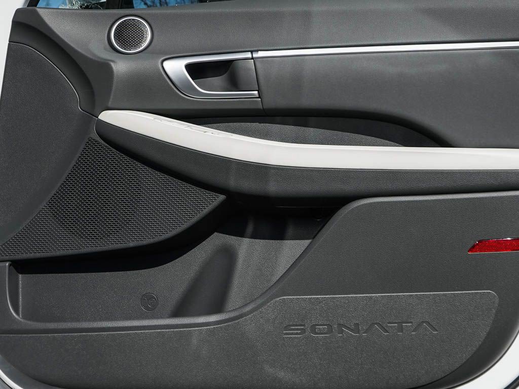 New 2026 Hyundai Sonata SEL FWD image 8