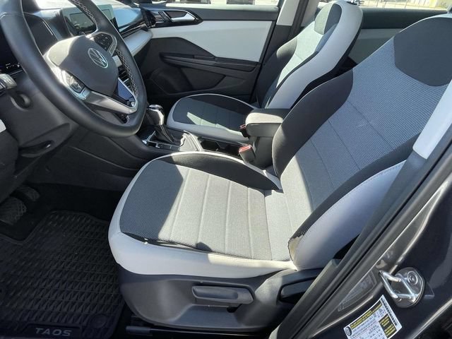 Used 2025 Volkswagen Taos S FWD image 15