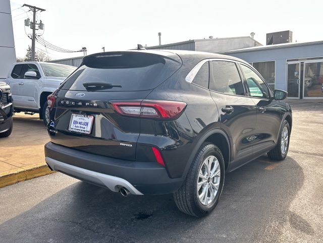 Used 2023 Ford Escape Active image 14