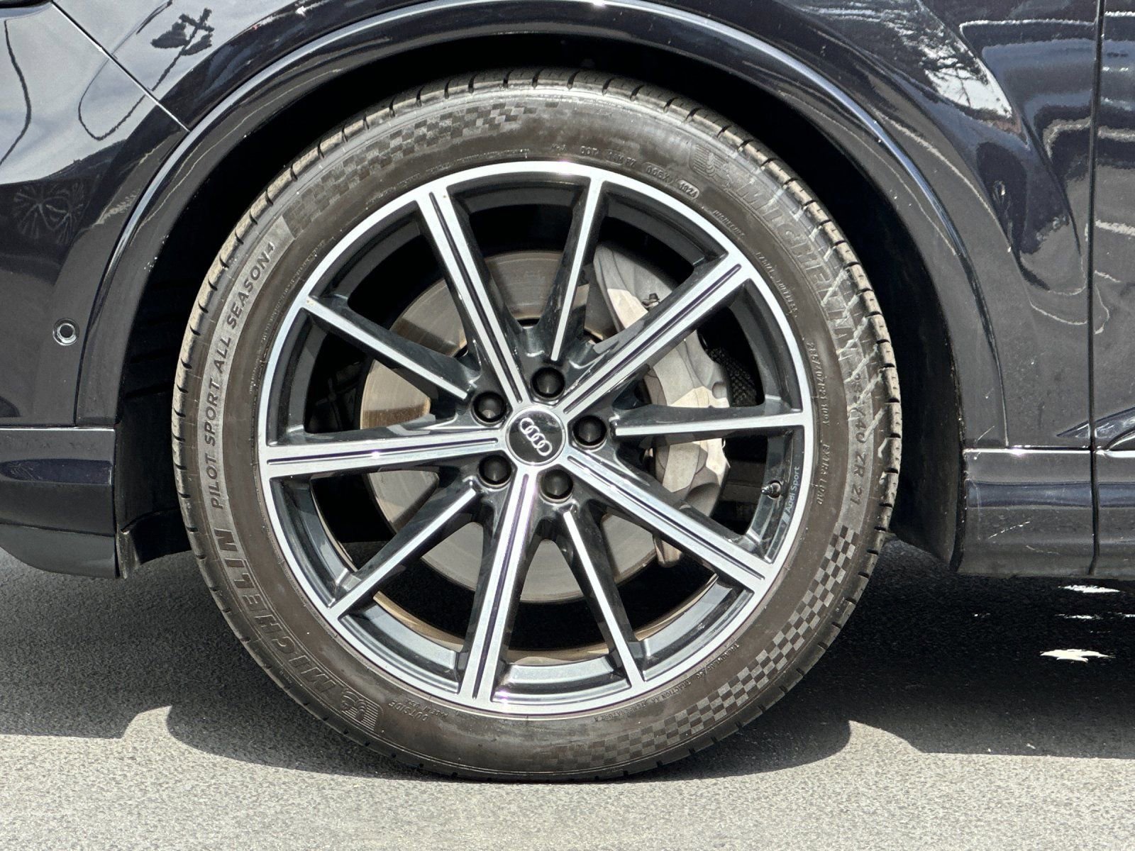 Used 2020 Audi Q7 3.0T Premium Plus w/ Premium Plus Package AWD/4WD image 34