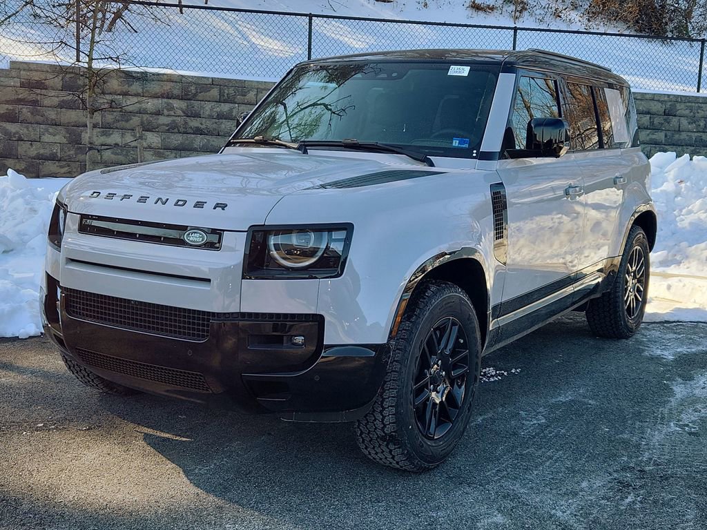 Used 2026 Land Rover Defender 110 X-Dynamic SE image 1