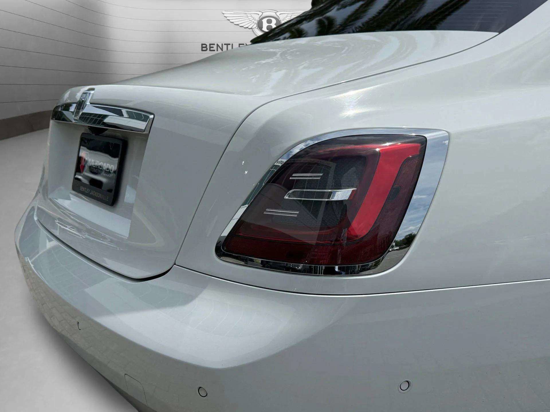 Used 2022 Rolls-Royce Ghost AWD/4WD image 16