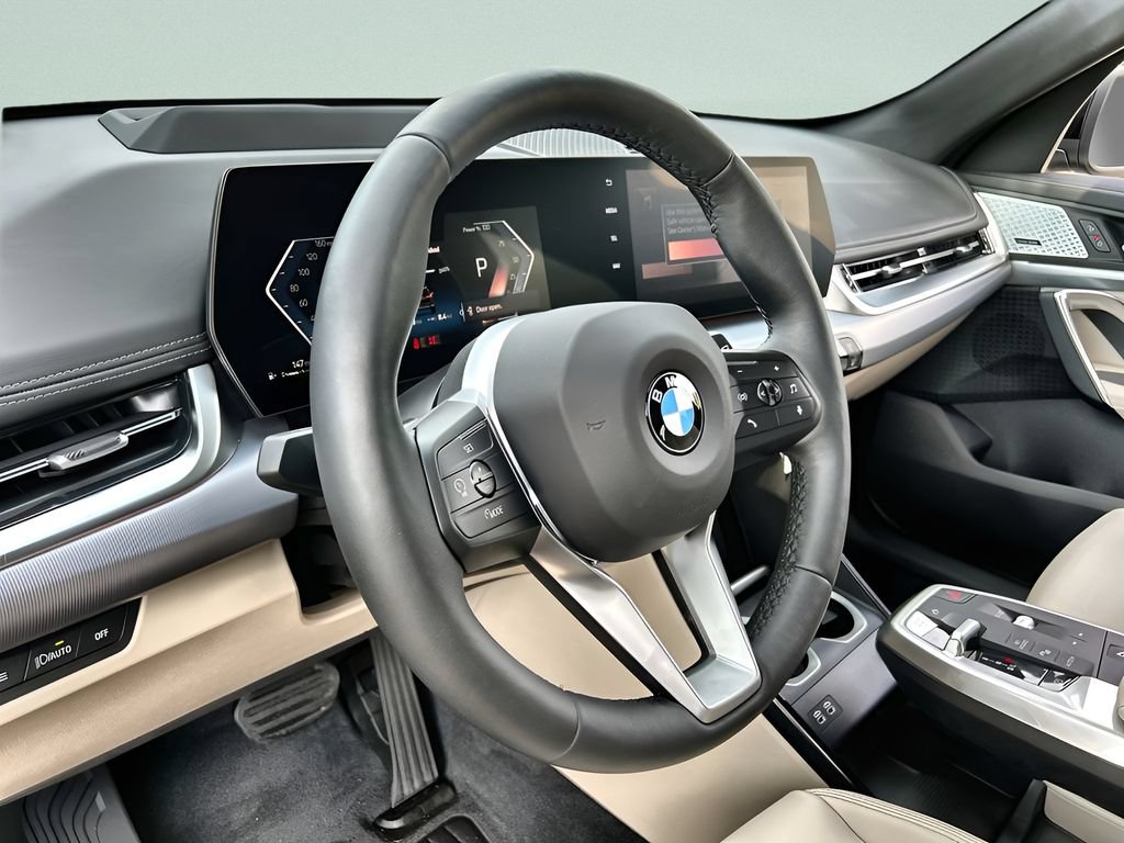 New 2025 BMW X1 xDrive28i w/ Technology Package AWD/4WD image 18