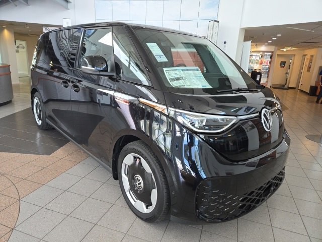 New 2025 Volkswagen ID. Buzz Pro S image 2