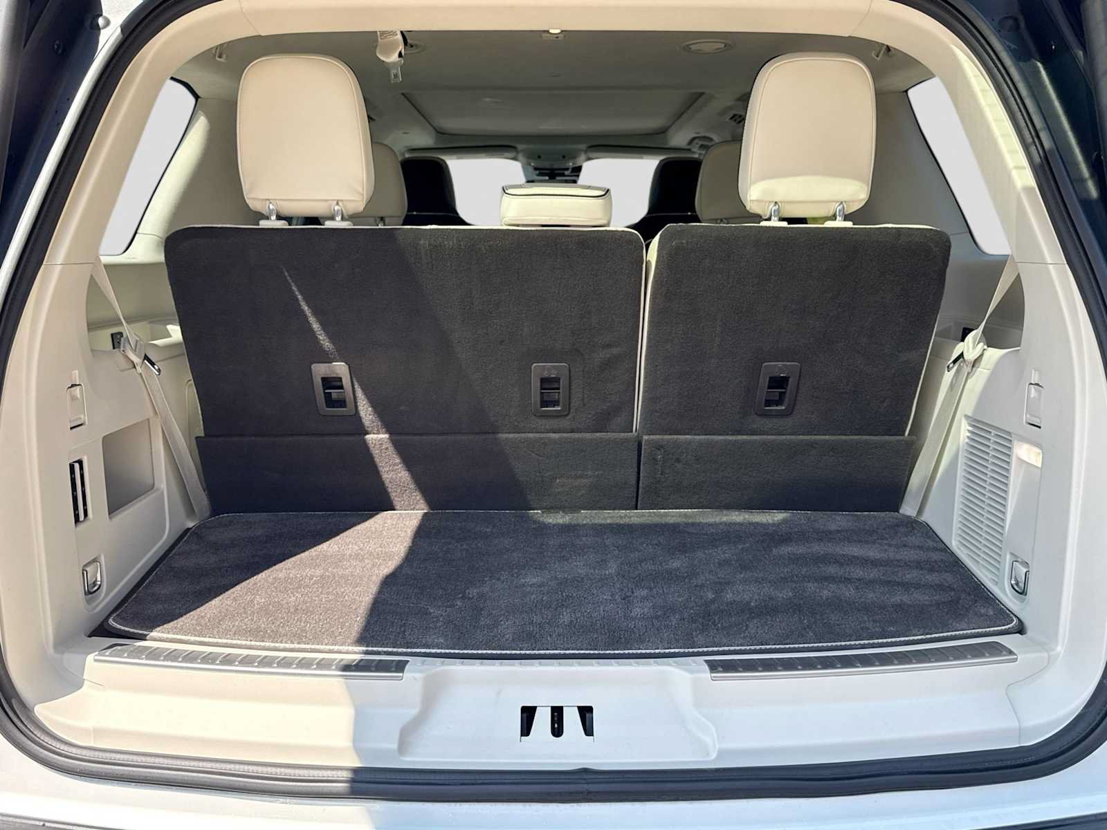 Used 2021 Lincoln Navigator Black Label AWD/4WD image 35