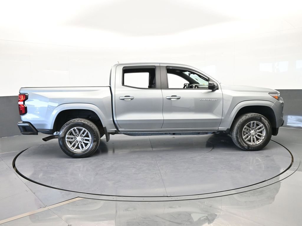 Used 2023 Chevrolet Colorado LT w/ LT Convenience Package image 7