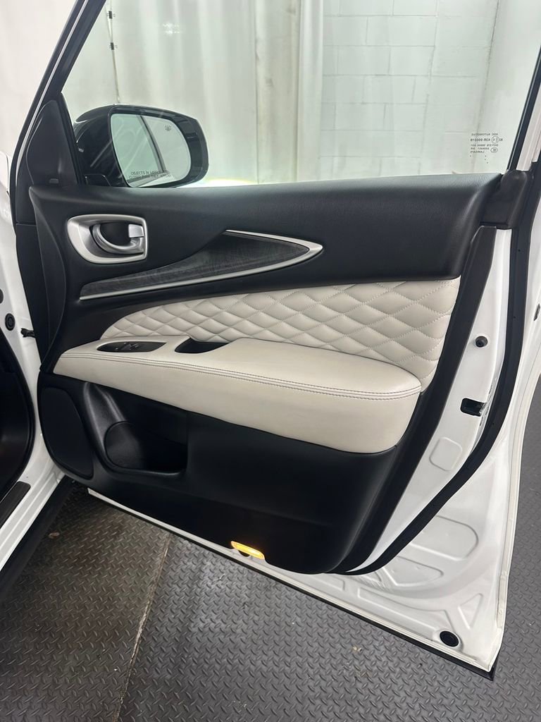 Used 2019 INFINITI QX60 Luxe w/ Limited Package image 41