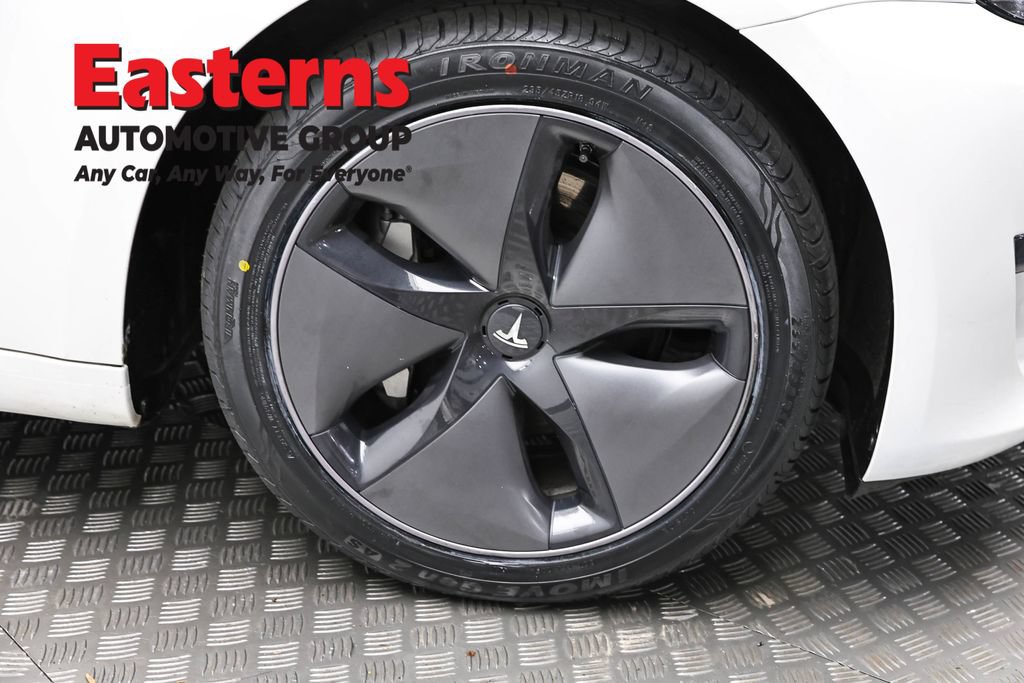 Used 2023 Tesla Model 3 Standard Range RWD image 25