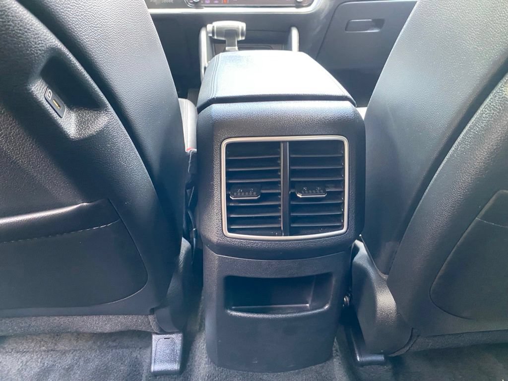 Used 2024 Kia Sportage EX AWD/4WD image 31