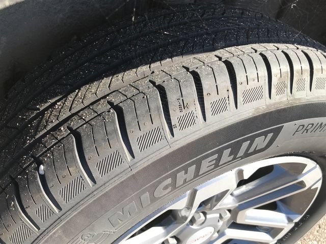 Certified 2026 GMC Terrain Elevation AWD/4WD image 33