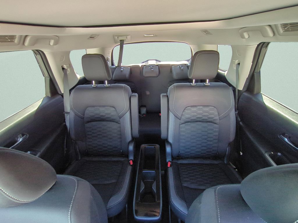 Certified 2022 Nissan Pathfinder SV w/ SV Premium Package AWD/4WD image 10