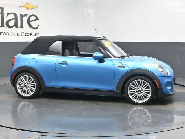 Used 2016 MINI Cooper Convertible FWD image 1