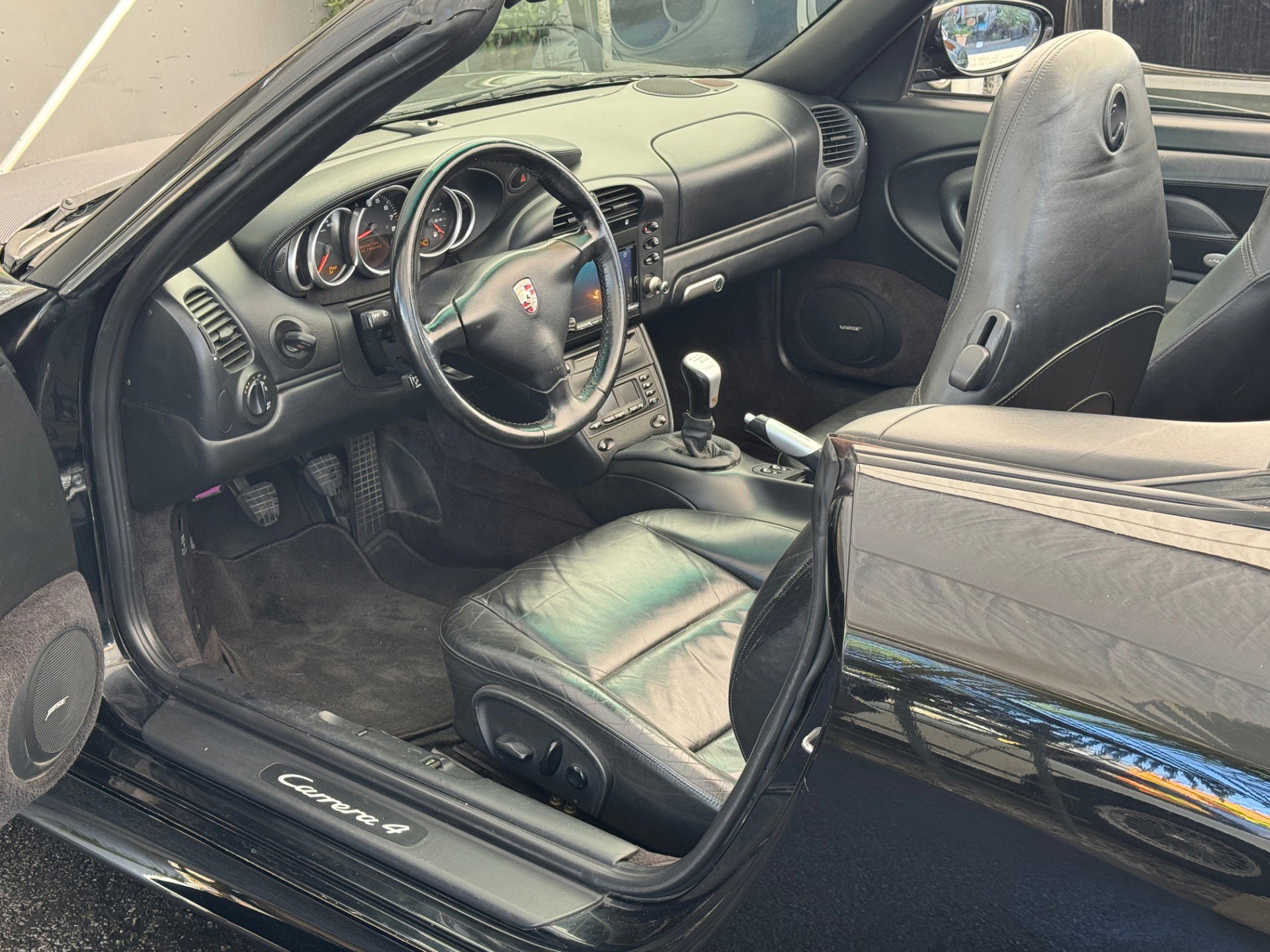 Used 2002 Porsche 911 Cabriolet image 27