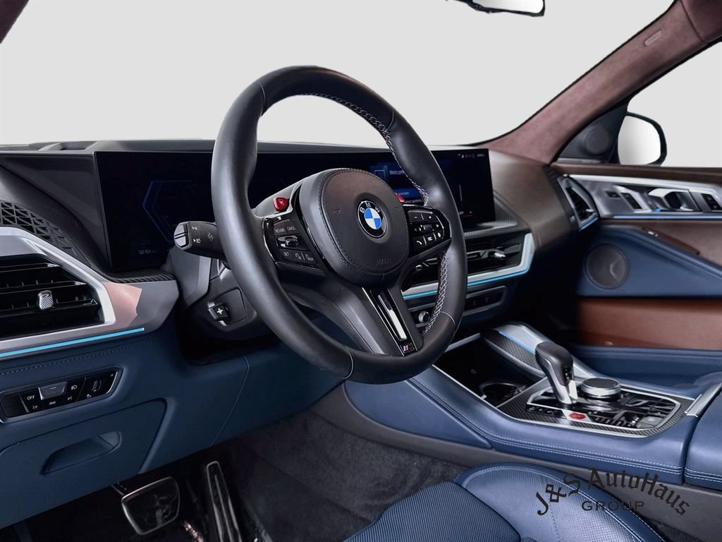 Used 2023 BMW XM AWD/4WD image 9