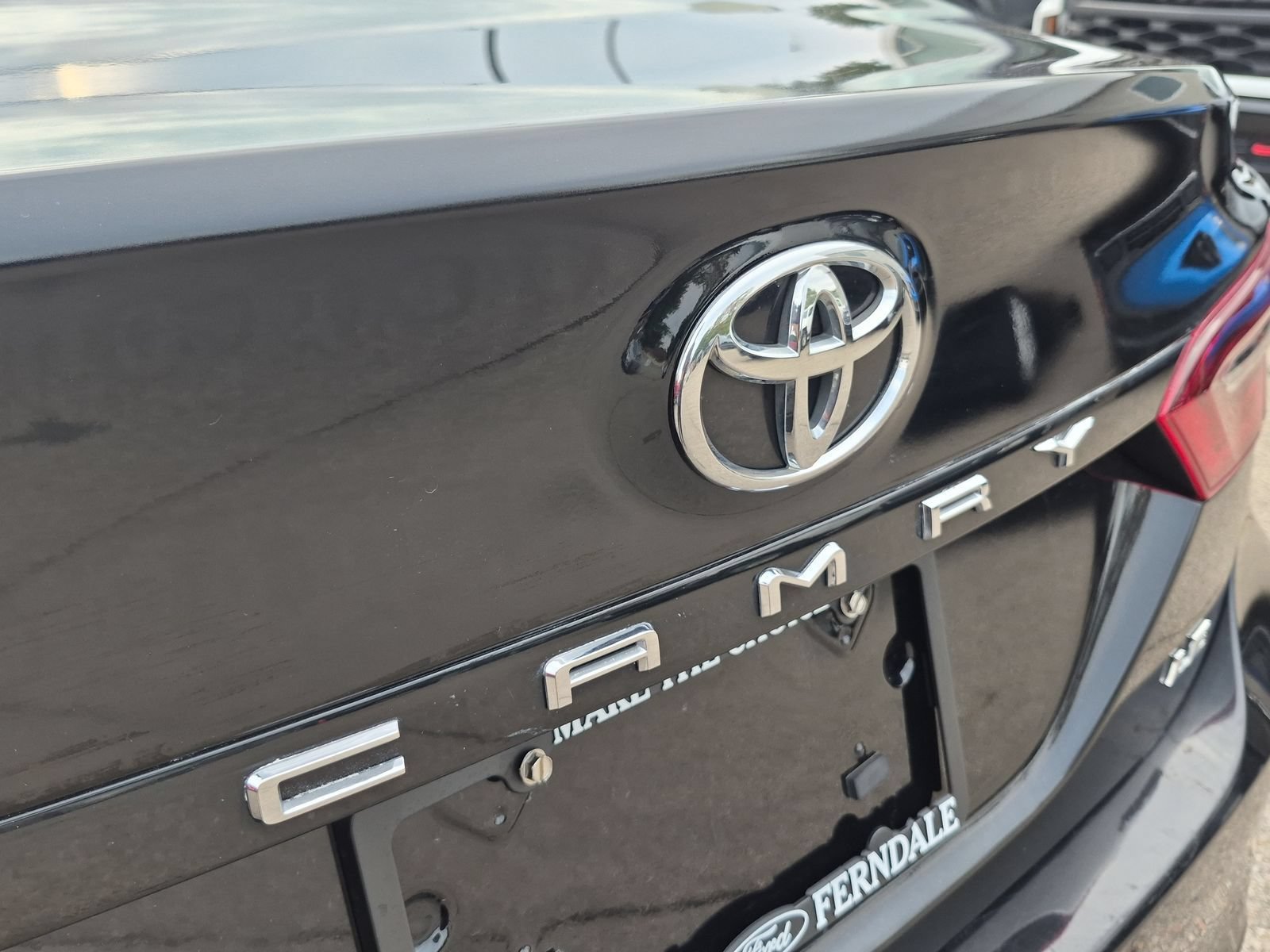 Used 2023 Toyota Camry LE FWD image 12