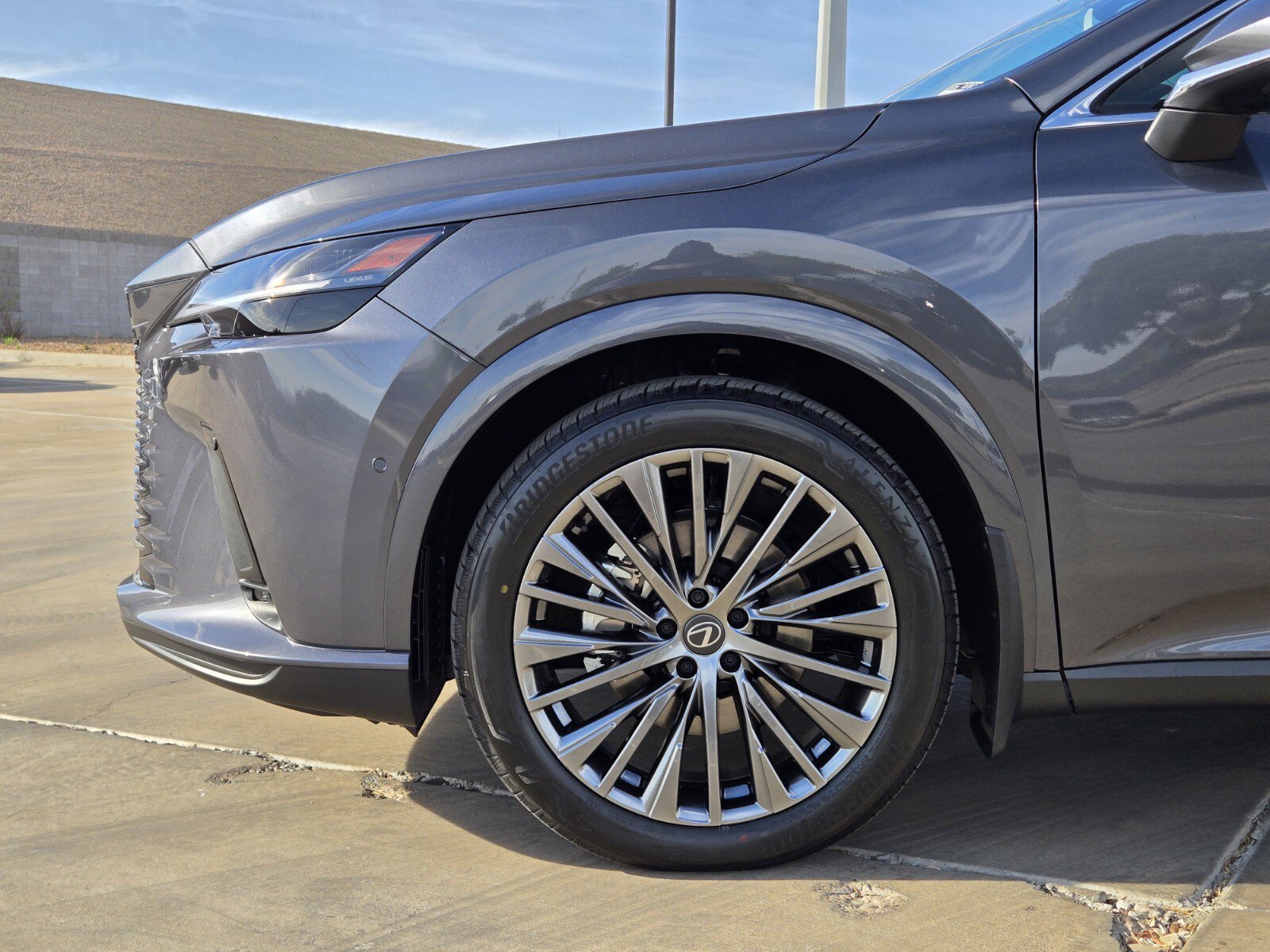 New 2026 Lexus RX 450h AWD image 5