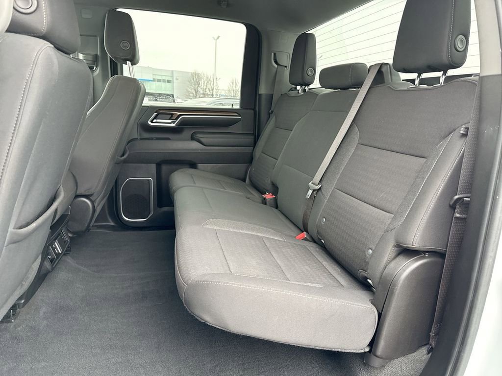 Used 2024 Chevrolet Silverado 2500 LT image 23