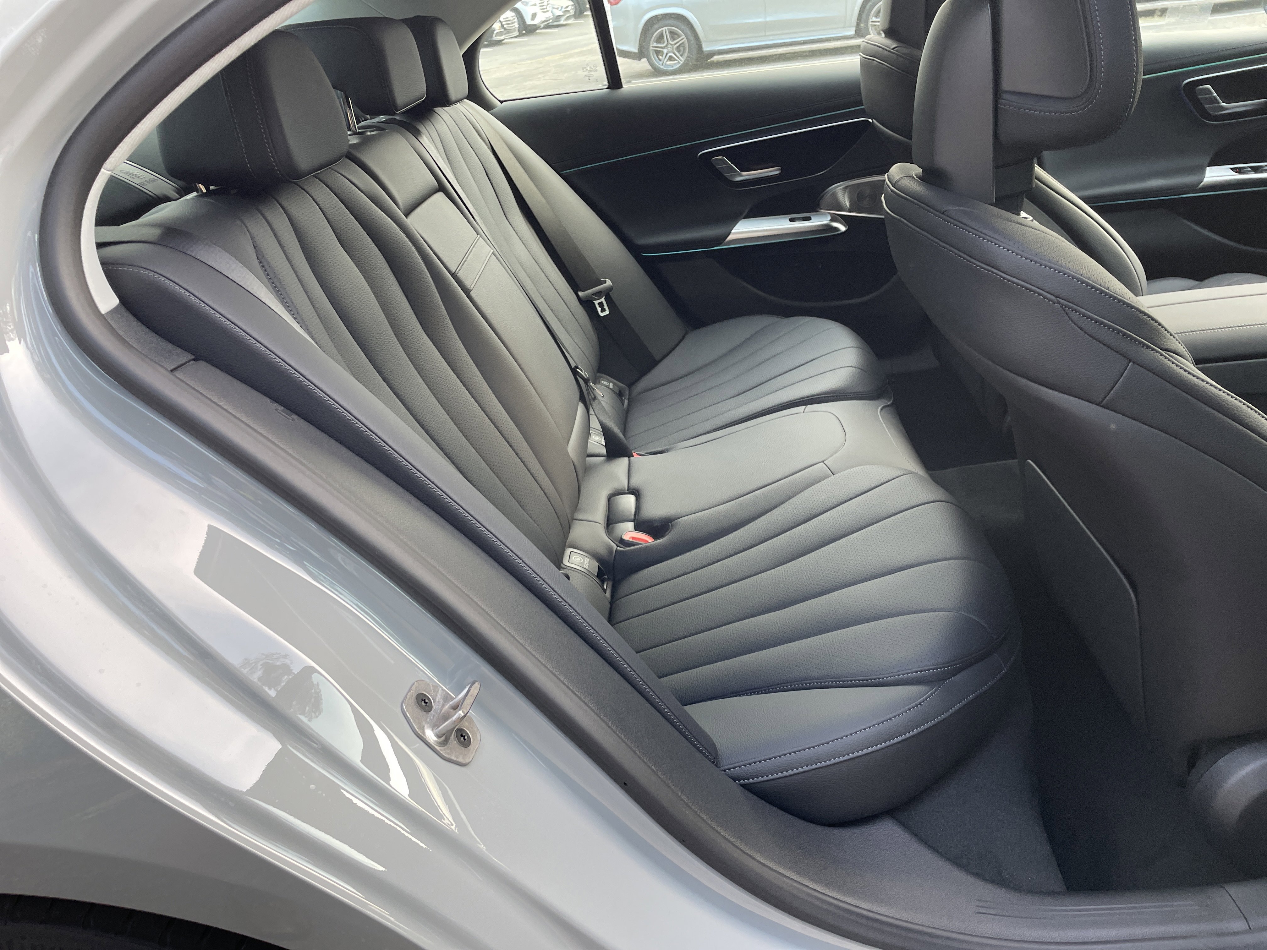 New 2026 Mercedes-Benz E 350 Sedan image 40