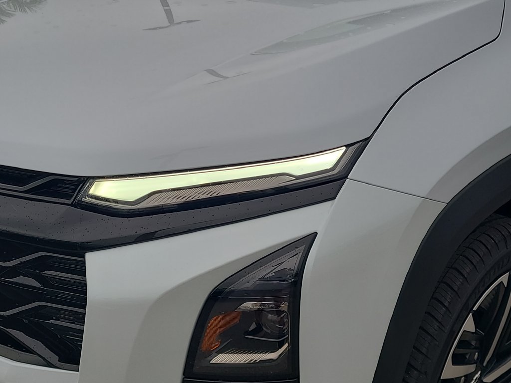 New 2027 Chevrolet Equinox RS w/ Safety and Technology Package AWD/4WD image 23