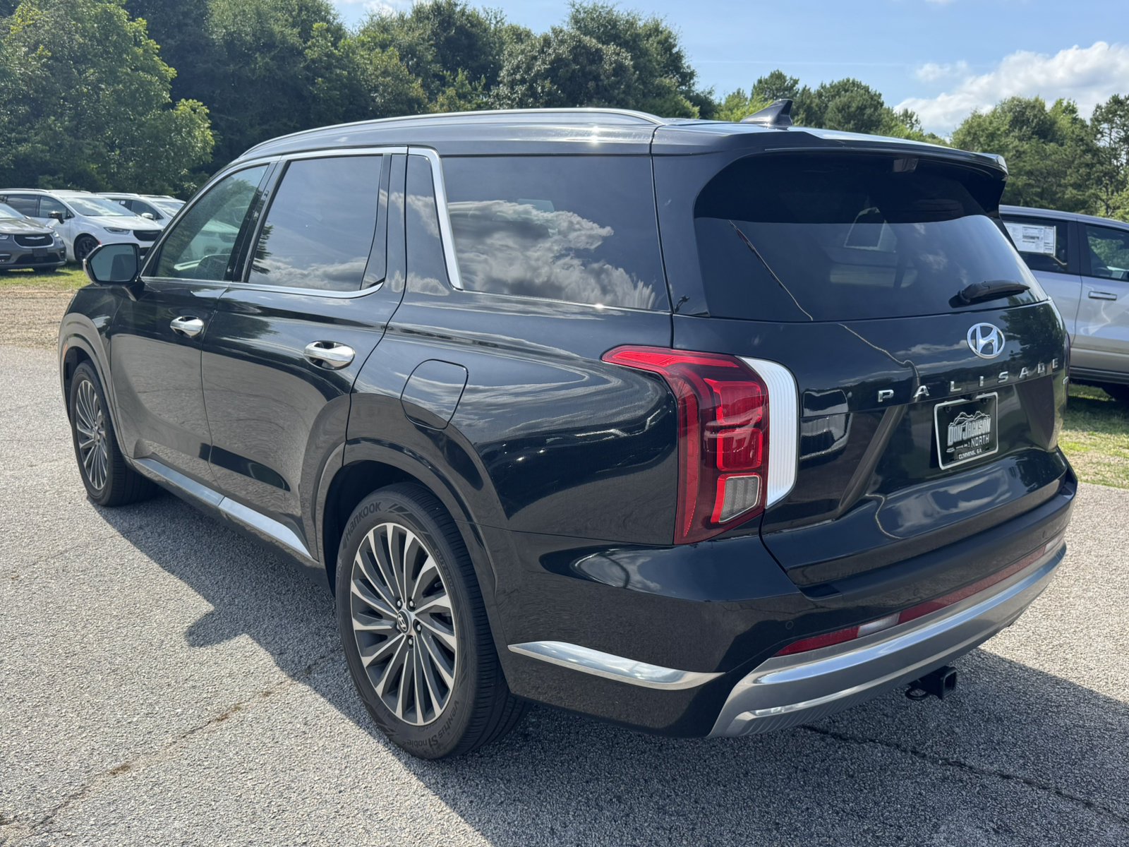 Used 2023 Hyundai Palisade Calligraphy w/ Cargo Package AWD/4WD image 7