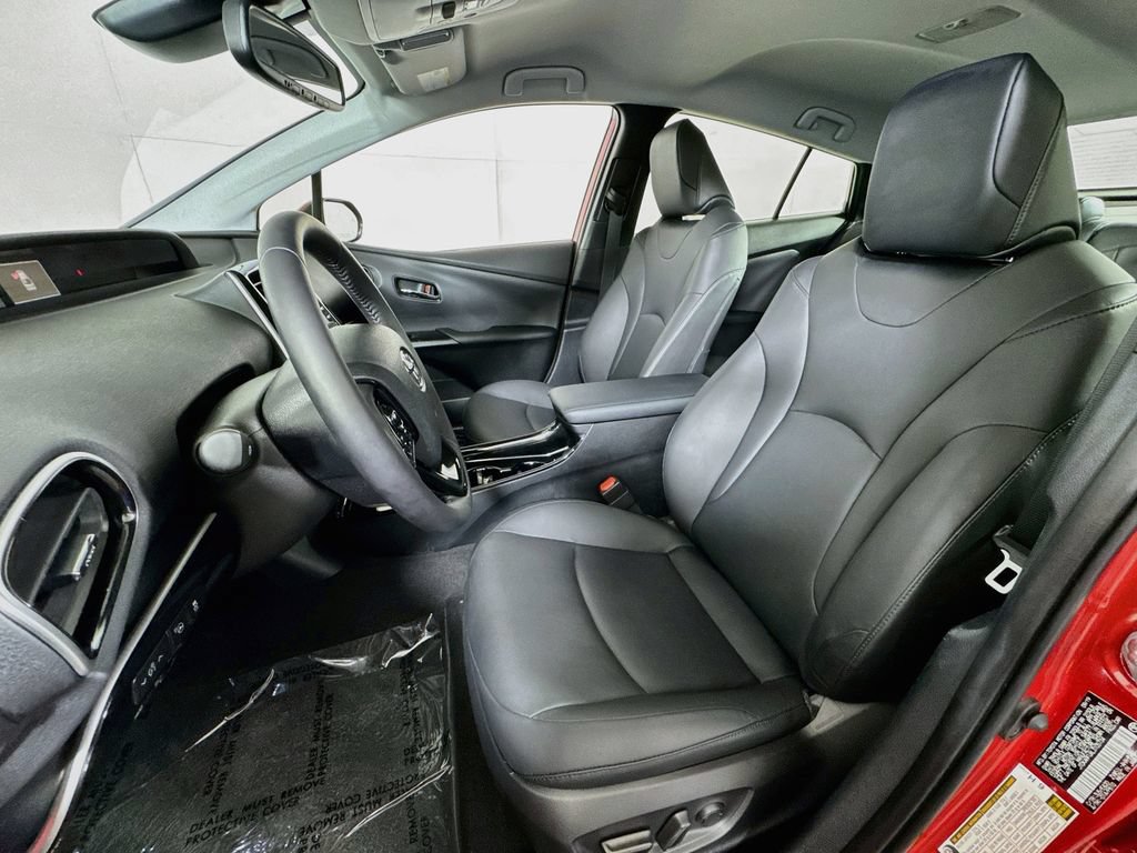 Used 2020 Toyota Prius XLE w/ Advanced Technology Package FWD image 20
