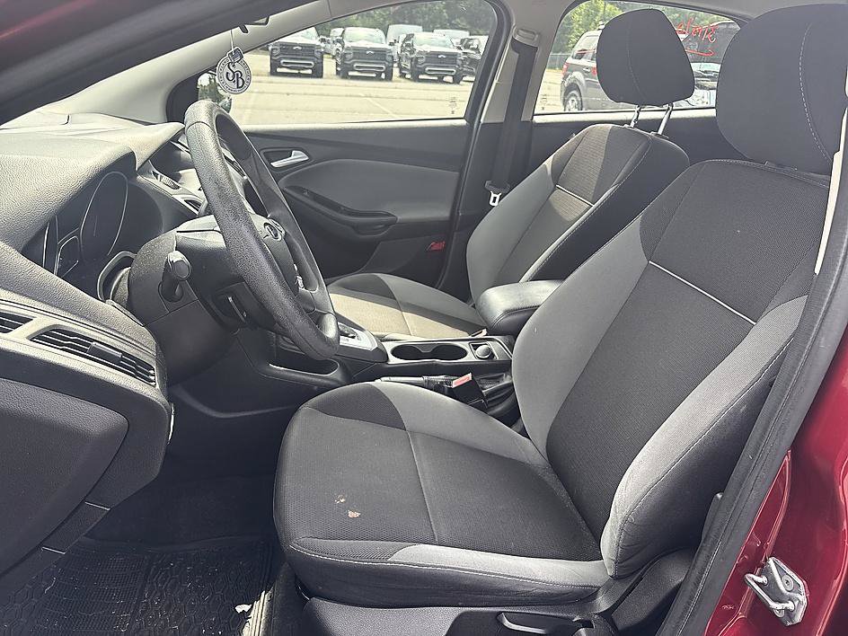 Used 2013 Ford Focus SE FWD image 13