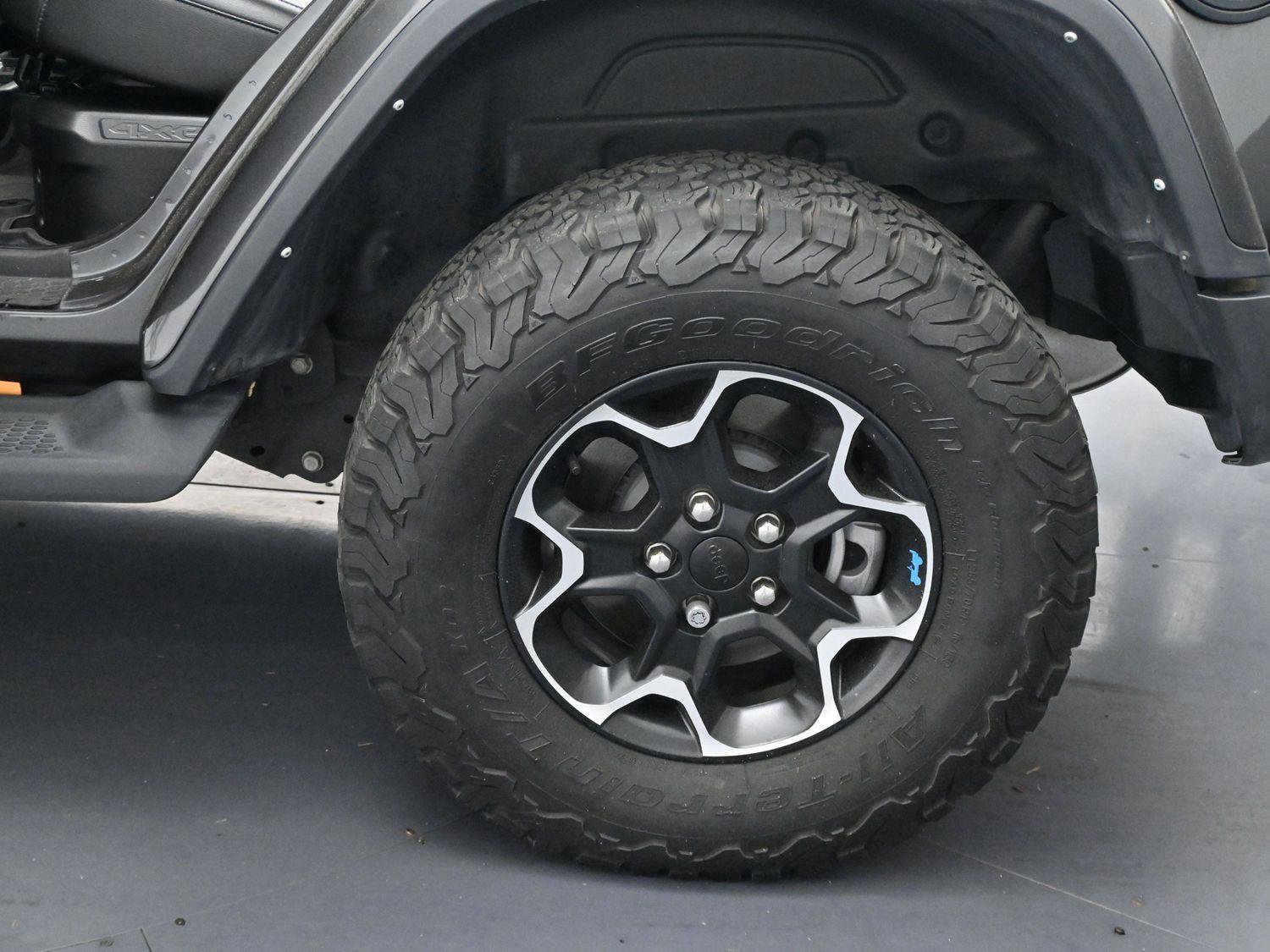 Used 2022 Jeep Wrangler Unlimited Rubicon 4xe image 36