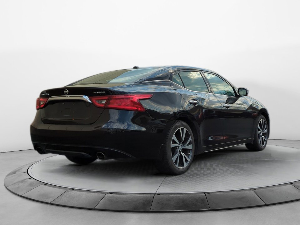 Used 2017 Nissan Maxima Platinum FWD image 9
