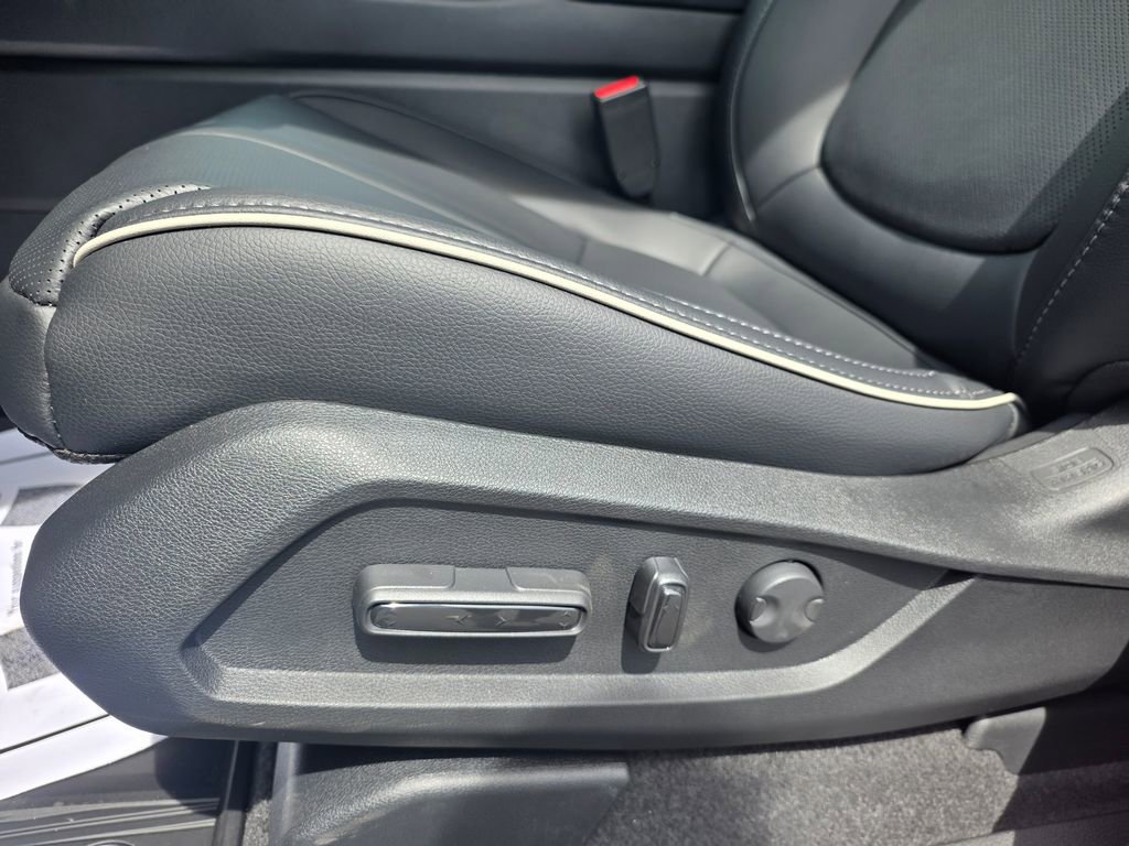 New 2026 Honda Pilot Elite image 10