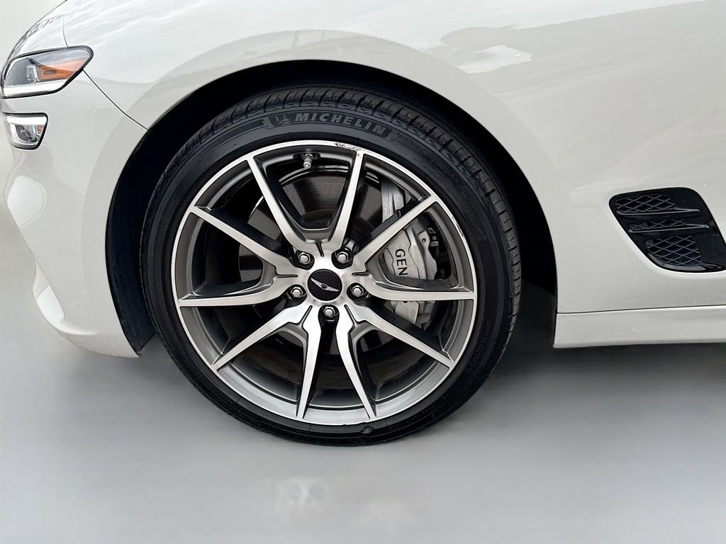 Used 2024 Genesis G70 2.5T RWD image 41