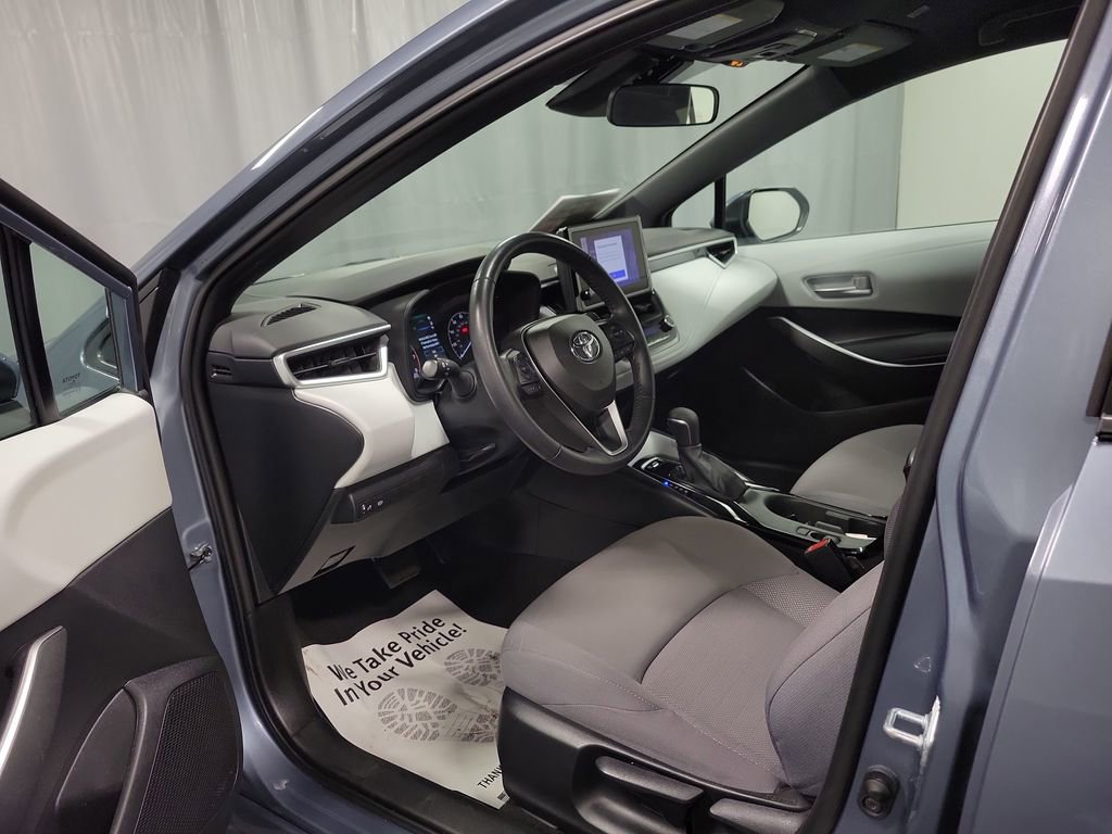 Used 2023 Toyota Corolla SE image 12