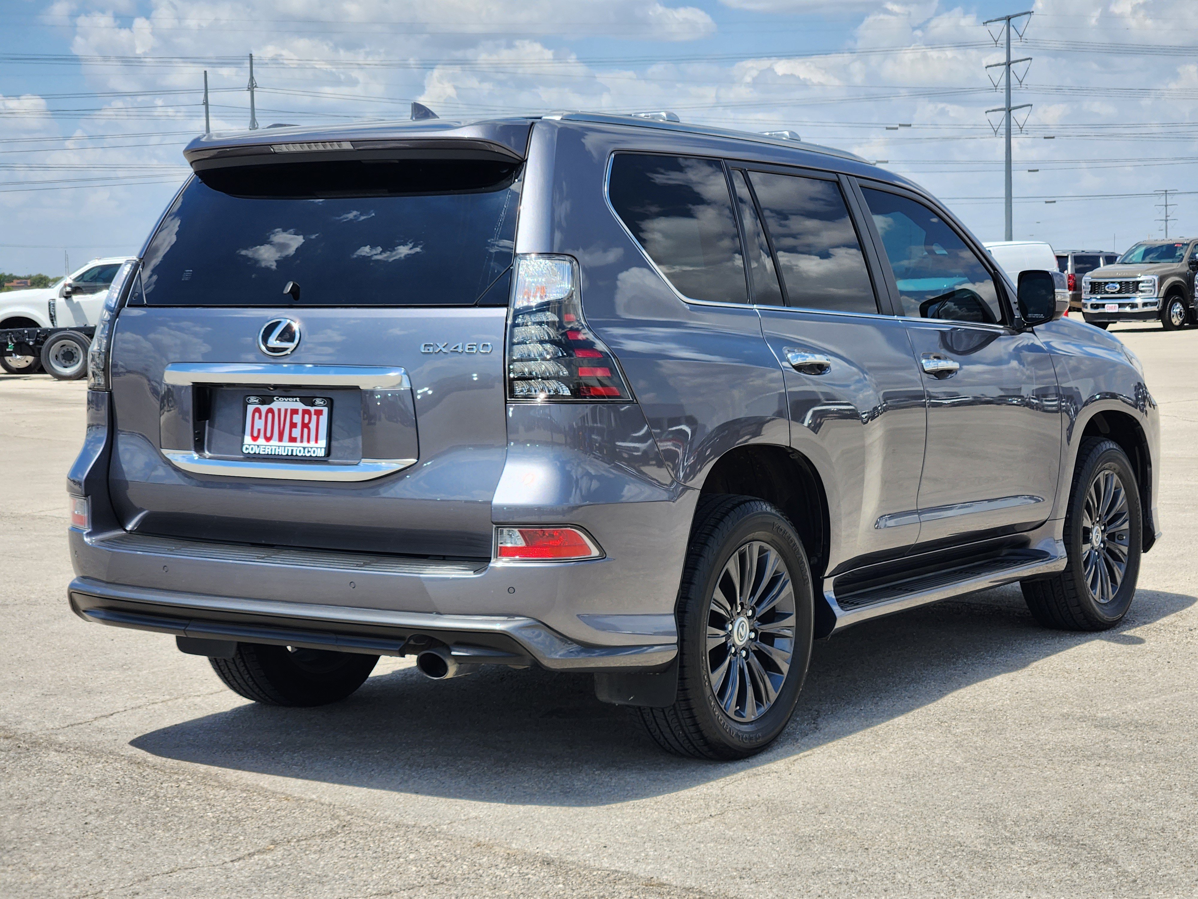 Used 2023 Lexus GX 460 Luxury w/ Sport Design Package AWD/4WD image 5