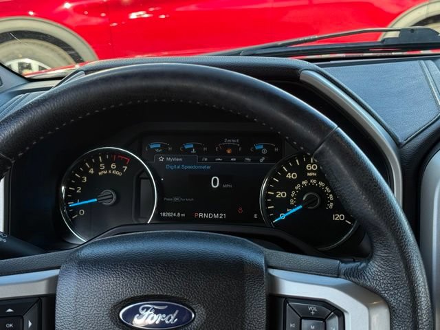 Used 2016 Ford F150 Lariat w/ Equipment Group 502A Luxury AWD/4WD image 9