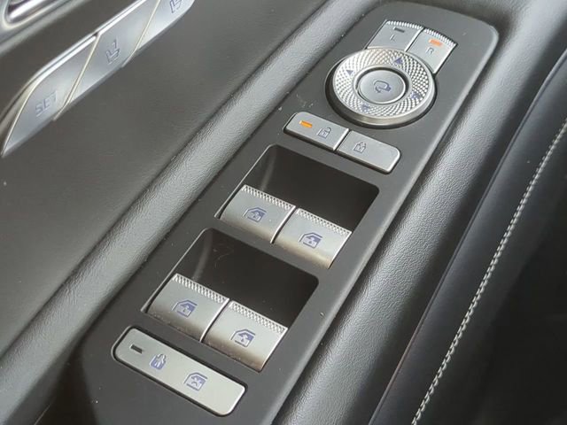 Used 2025 Genesis GV80 2.5T Standard AWD/4WD image 23