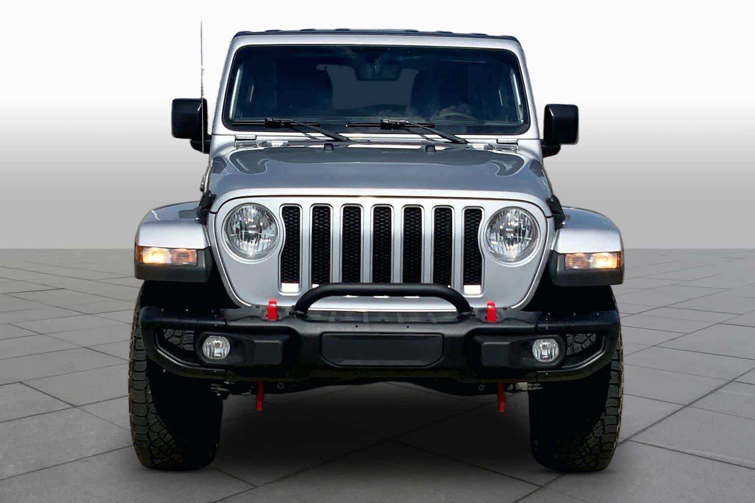 Used 2023 Jeep Wrangler Unlimited Sahara AWD/4WD image 4
