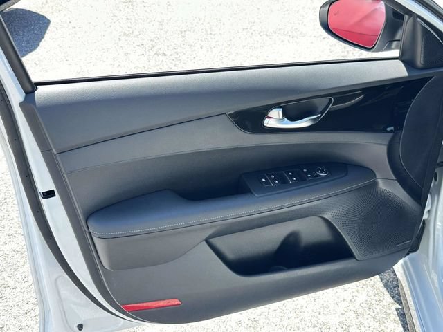 Used 2024 Kia Forte GT-Line w/ GT-Line Premium Package FWD image 16