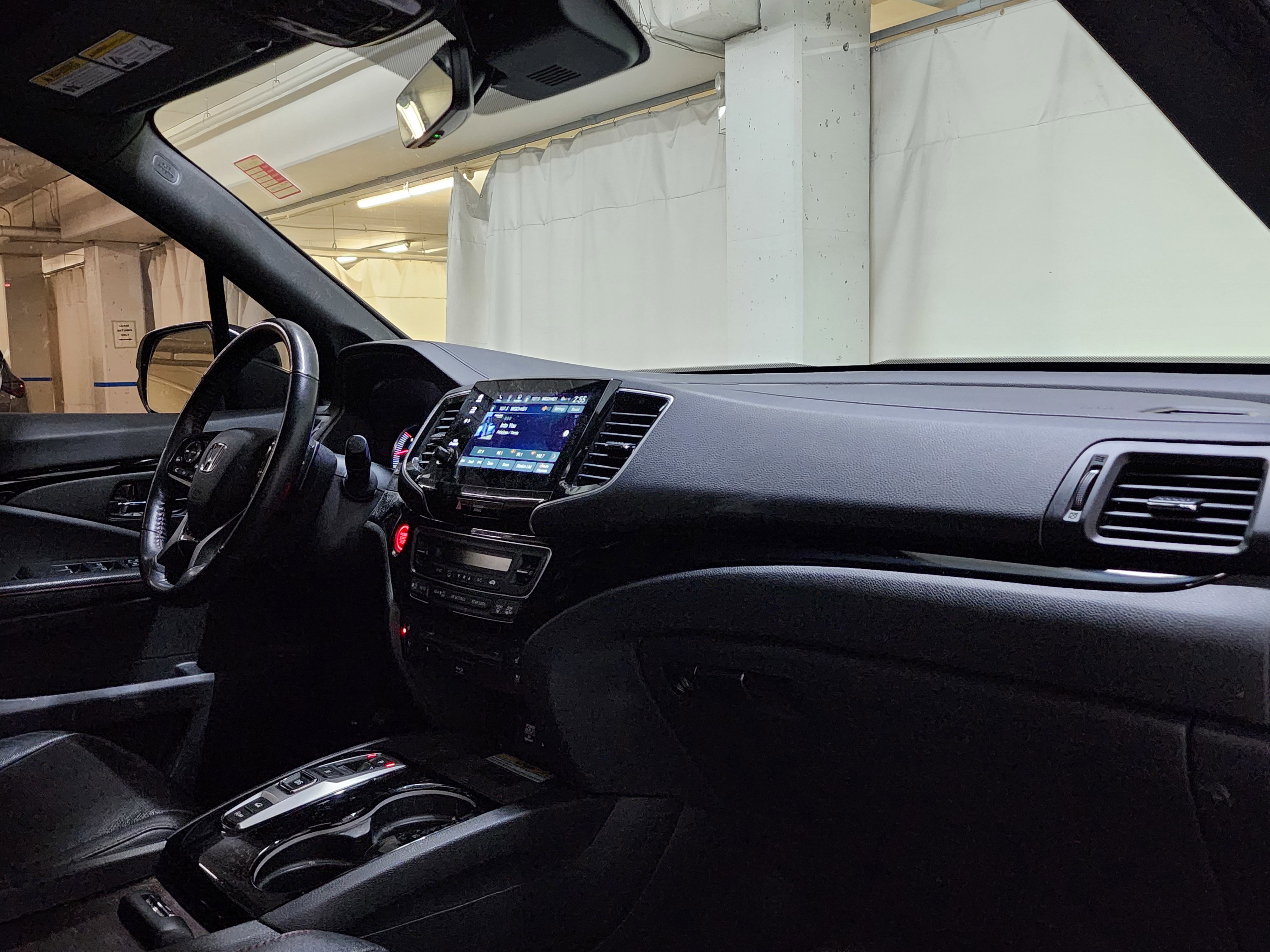 Used 2021 Honda Pilot Black Edition image 19