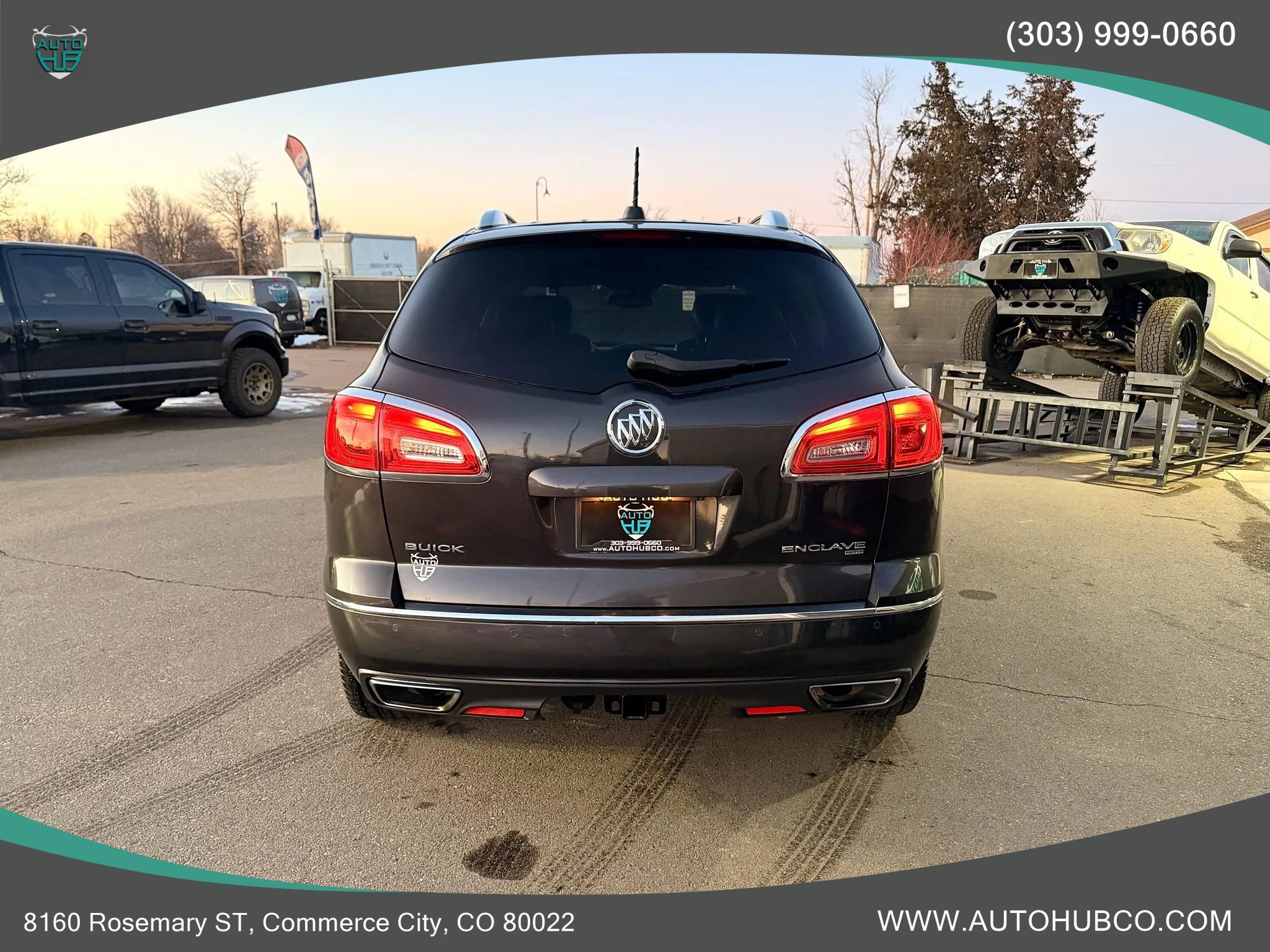 Used 2017 Buick Enclave Premium w/ Trailering Package image 5
